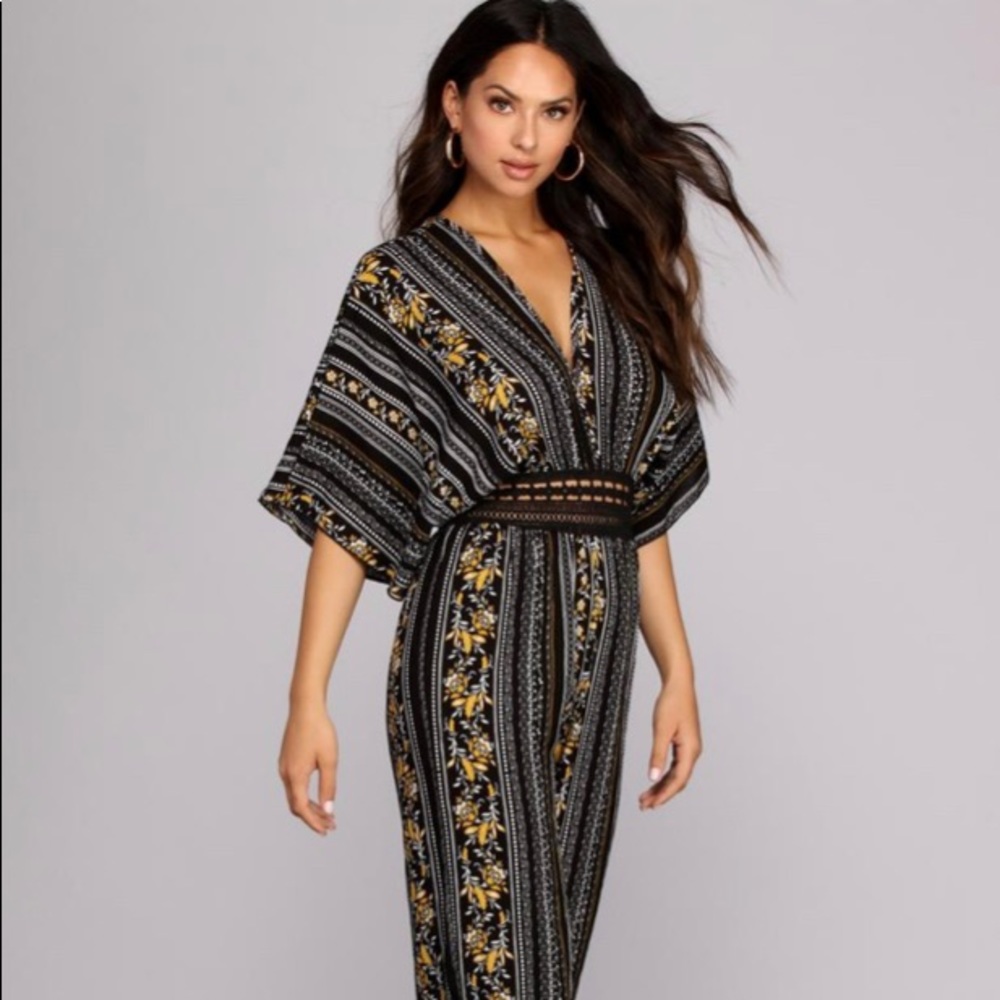 WINDSOR BOHEMIAN FLORALS CROCHET JUMPSUIT